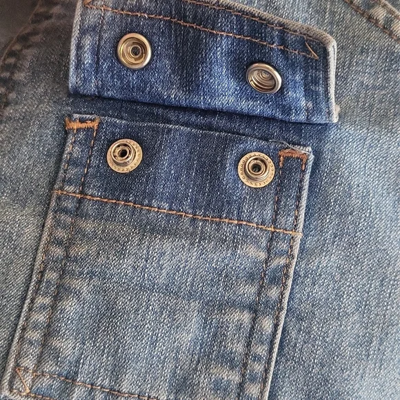 Carolina Blues Women's Jean Skirt, Light Wash Blue, Size 8 - Picture 8 of 9